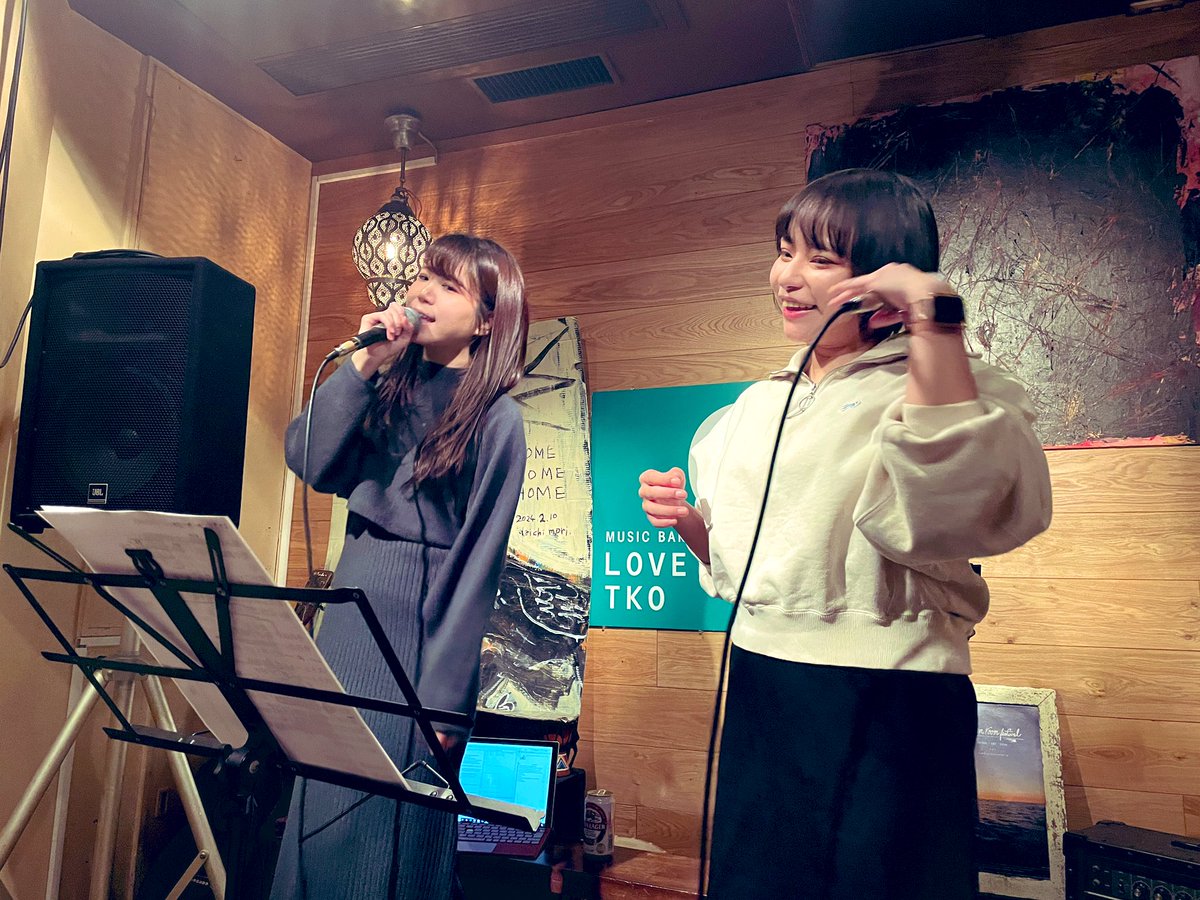 しずくいし tweet media