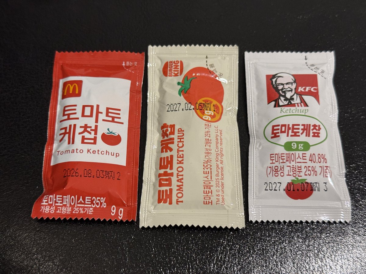 毛チーリ tweet media