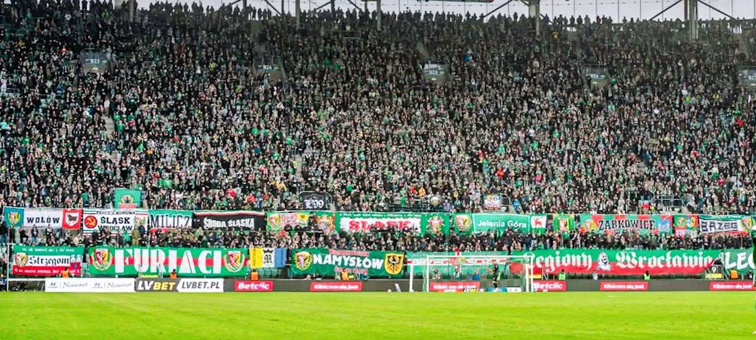 🇮🇹 𝔅𝔯𝔢𝔰𝔩𝔞𝔳𝔦𝔞 🇮🇹 tweet media