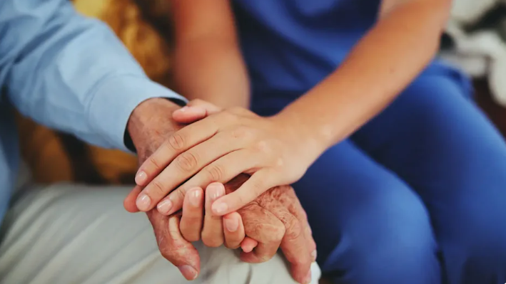 isolvedhcm's tweet photo. We’re kicking off #HealthcareHRWeek with a story about caring for caregivers. 🏥

Mountainview Nursing Home reduced payroll stress and simplified HR so their team could focus on residents.

See what changed and what it made possible. ⤵️
https://t.co/xzgLUaRC3O https://t.co/RK40GwIkAZ