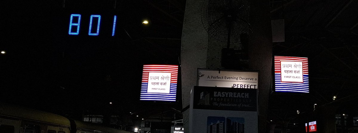 jvidyasagar's tweet image. As part of #Panvel station upgrade, new signboards are installed on suburban 3PFs. #IndianRailways