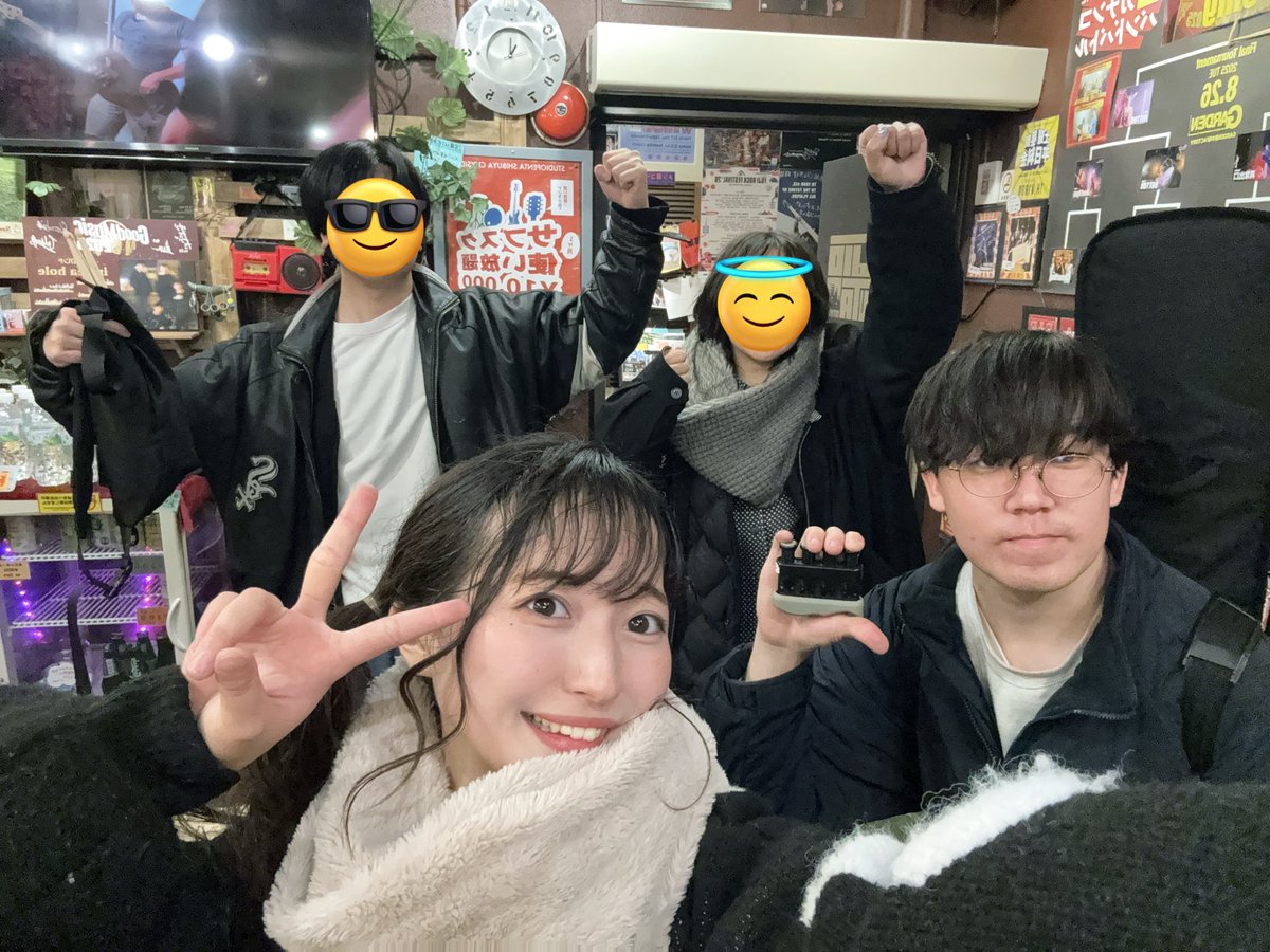 rettinchannel's tweet photo. ハシバンドラストバンド練習でした‼️
ほんとーーーに楽しくて、ありがとう🙇‍♂️
羽柴さん、みんご、だいちゃん！！
当日もよろしくお願いしますっっ！！！
ぶちかまそうね！！！！！！！ https://t.co/HRywvj0R1Q