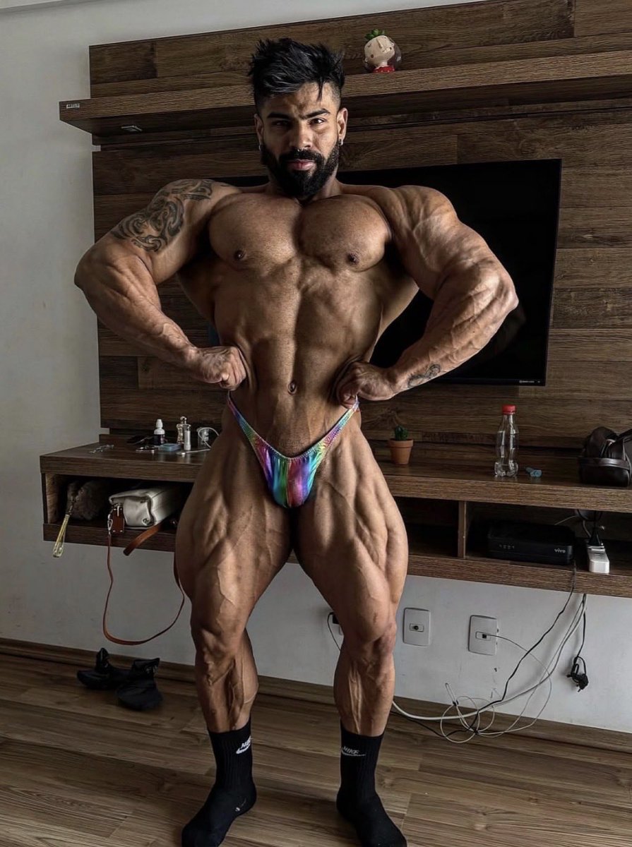 Scottbbfan tweet media