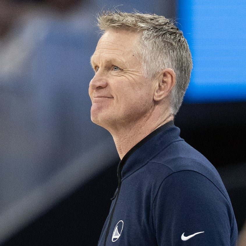 Steve Kerr has added another piece of hardware to his collection: an Oscar award 🏆

Last night, the documentary short "All the Empty Rooms," produced by the Warriors head coach, won the Oscar for Best Documentary Short.

He joins Kobe Bryant, Steph Curry, and Shaq as the only