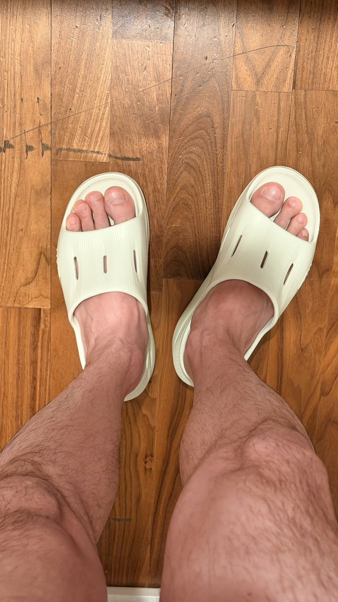 axel_nyc's tweet photo. Slides 🦶 https://t.co/jAkChetuzR