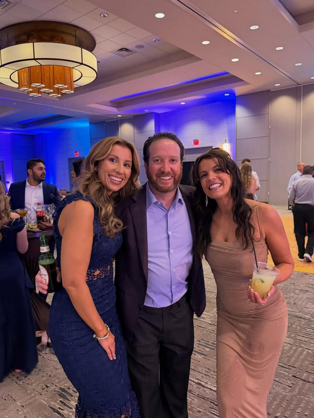 A great evening celebrating the people who make Fraser successful every day! 🎉 This past Saturday we held our Annual Fraser Awards Gala. Congratulations to all of our award winners and thank you to the entire Fraser team for your dedication and hard work! 🏆👏
#whyFraser