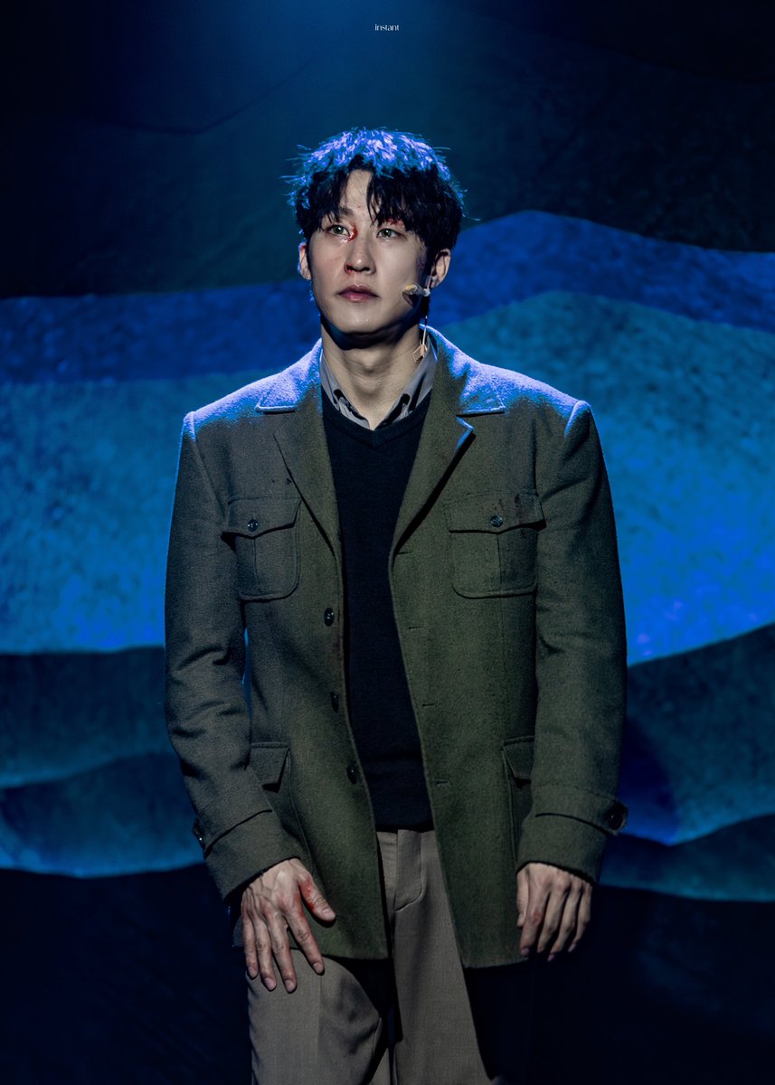 instant_of_ym's tweet photo. 260315D 초록 커튼콜

토마 役 | #김지철 https://t.co/B7Ot6cSMuC
