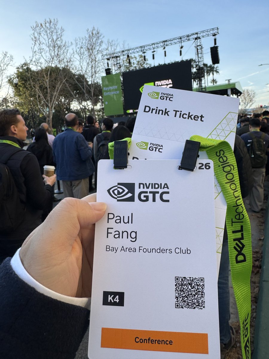 PaulFang tweet media