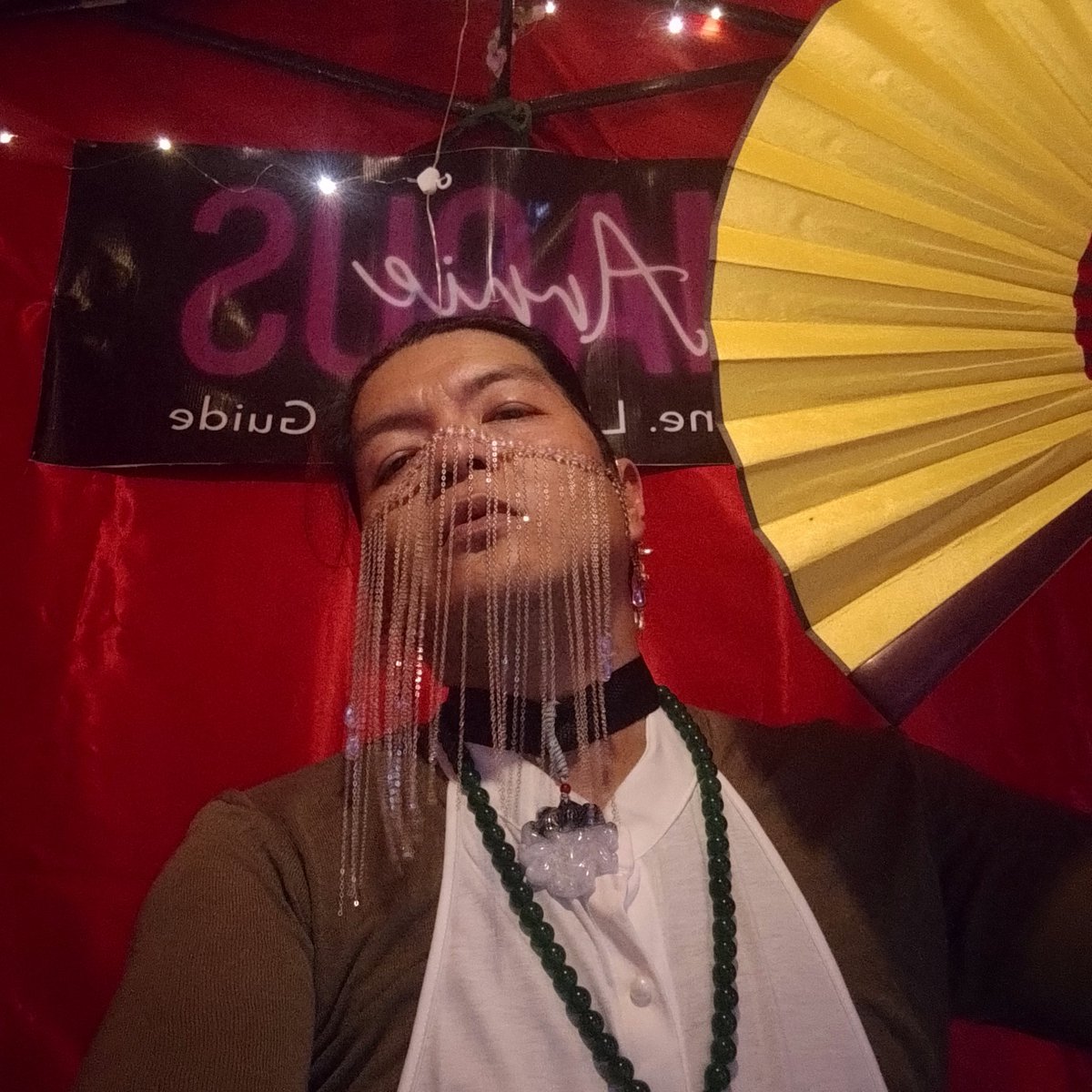 arn1eA's tweet image. Me and my fans.

#handfans