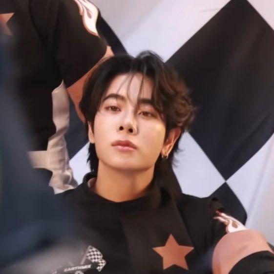 mimosahaphap's tweet photo. the prettiest man i've ever seen https://t.co/YiwPVRXcCU
