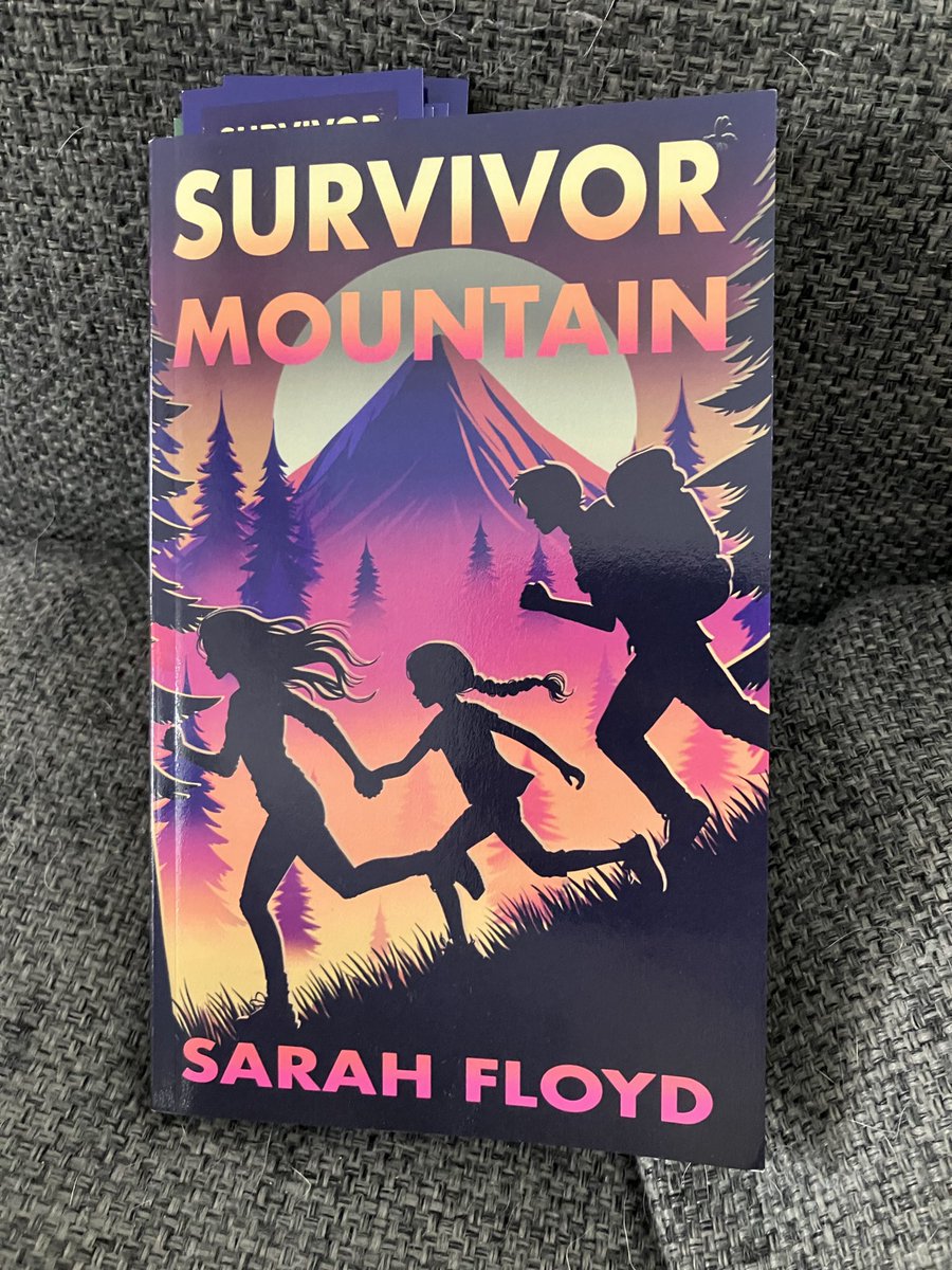 Amber Hendricks ⭐ New Board Books 3/24!⭐ tweet media