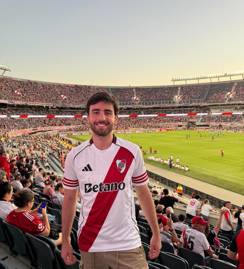 La Historia River tweet media