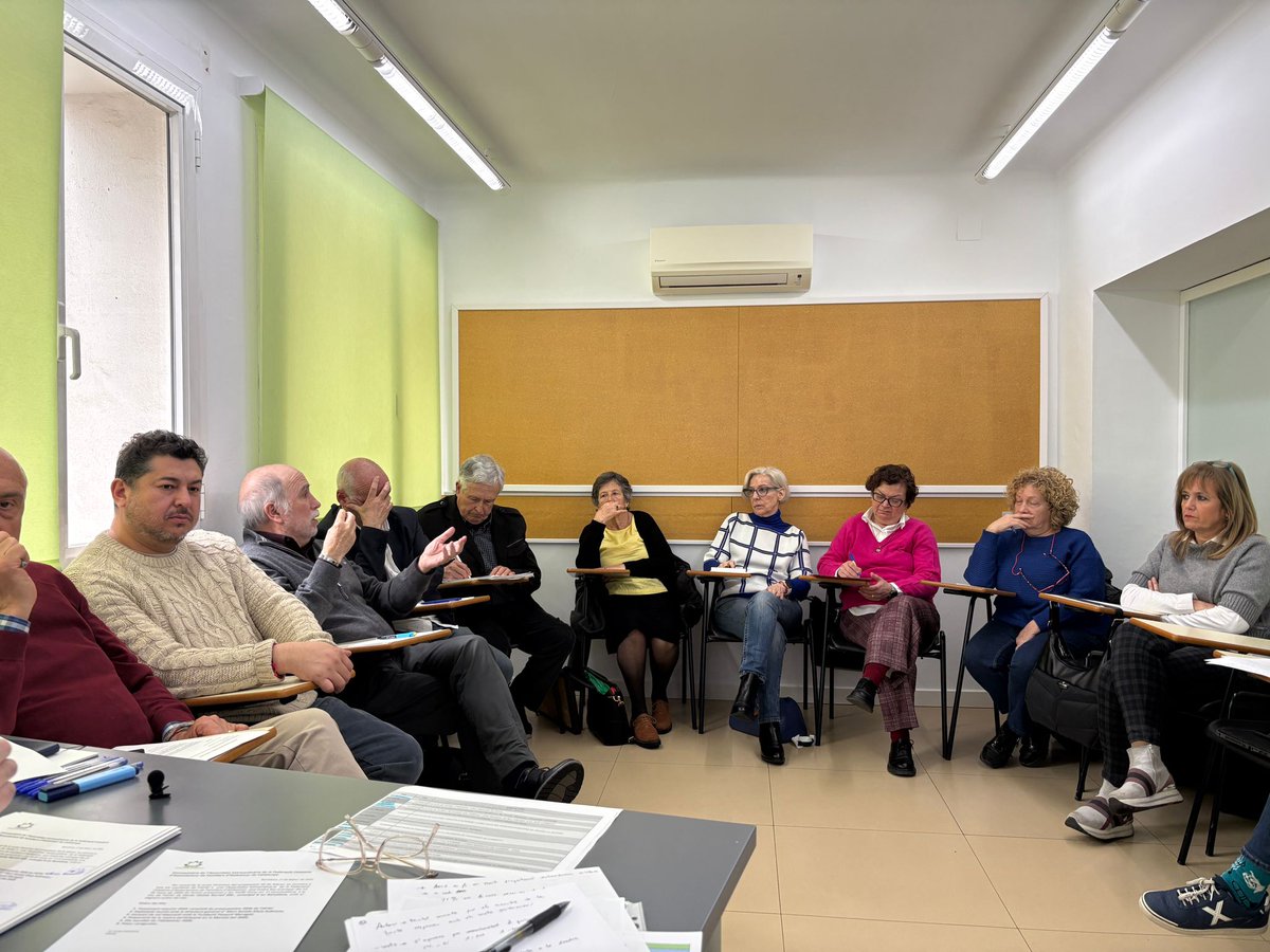 Federació d’Associacions de Familiars d’Alzheimer tweet media