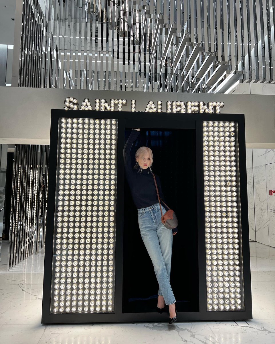 𝙹𝚄𝙻𝙸𝙴𝚃𝙰'𝚜 ♡︎ s𝕥or𝕪 tweet media