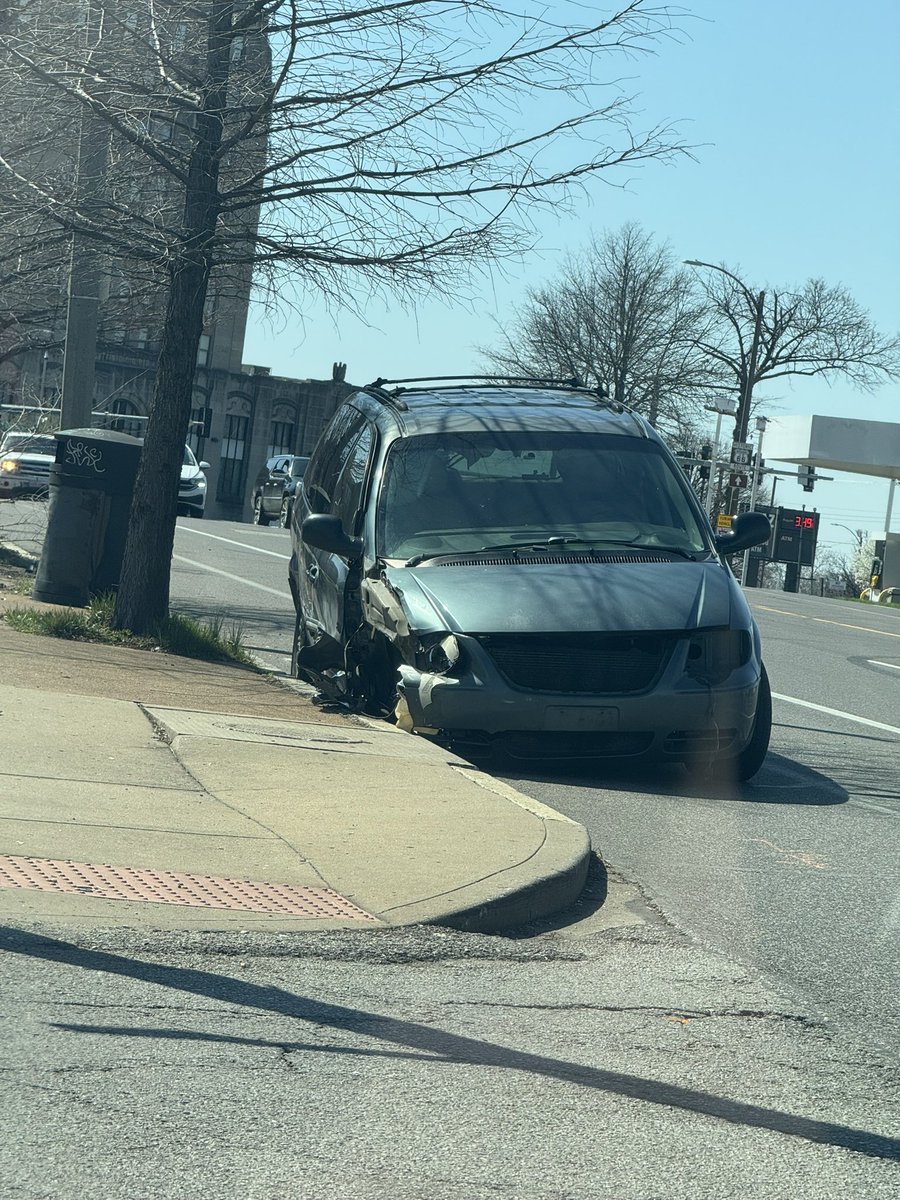 Mariah Vandiver tweet media