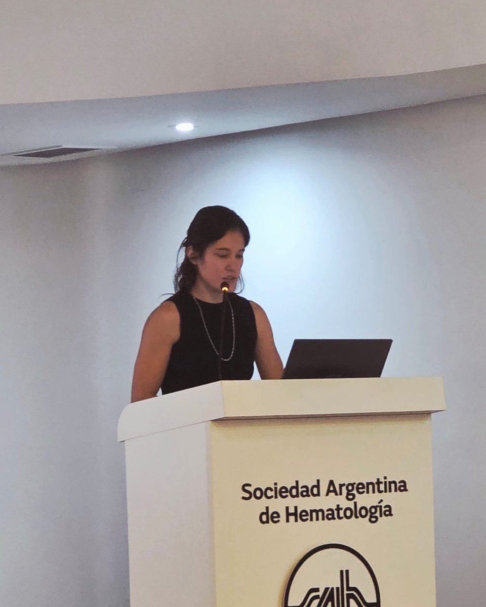 SAHematologia's tweet photo. 📌 Éxito en la Jornada Post ASH 2025. +300 colegas participaron de la actualización científica de @SAHematologia. 🧪

Revisamos las novedades de Orlando junto a expertos nacionales. 💻 Contenido y nuevas cápsulas disponibles en el Campus Virtual.

#Hematología #ASH2025 #SAH https://t.co/ZwkUFEFTXR