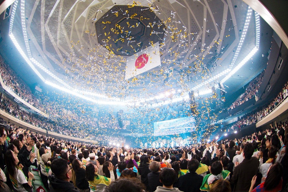 880hz's tweet photo. ありがとうございました！！！！！Penthouse最高！！！！！

#Penthouse武道館 https://t.co/JDJsGLYSCo