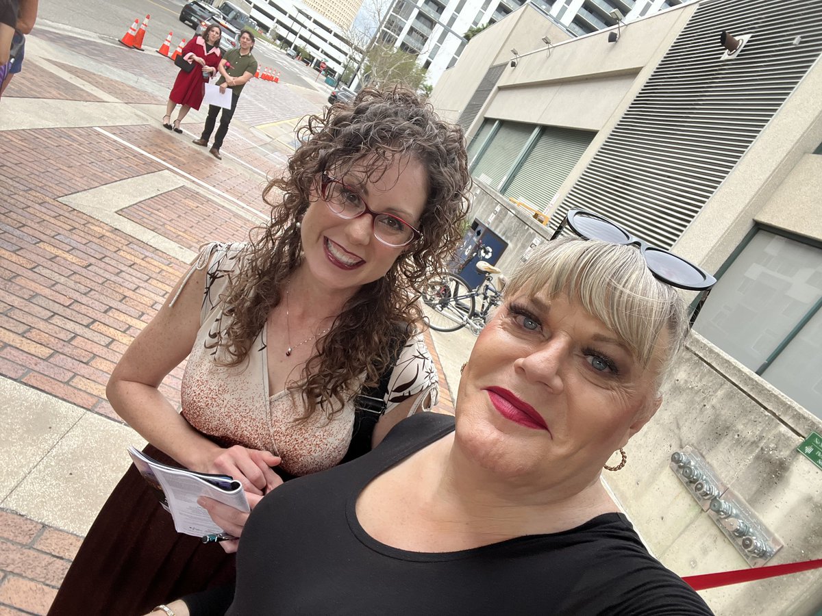 Deidre J Owen tweet media