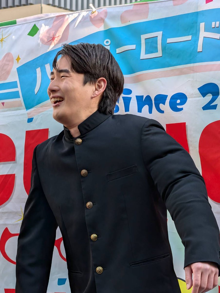 シャーピン tweet media