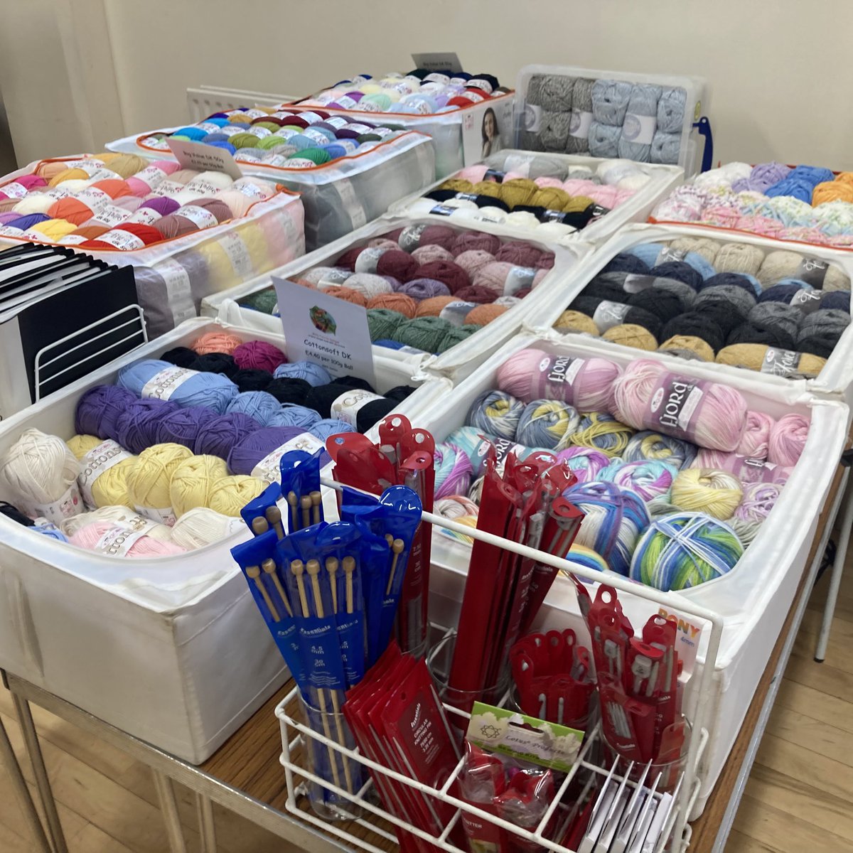 MollyFelicity's tweet photo. Pop-Up Shop – 21st March 🗓️ Bolsover Methodist Church 

Join us from 10am–1pm for a cosy community pop-up filled with:
✨ Fabric, Yarn &amp; Haberdashery
✨ Homemade makes &amp; bakes
🥓 Bacon cobs served from 10am

Pop in, bring a friend, grab a cob and have a browse 💛

See you there! https://t.co/3h3oW7OkgT