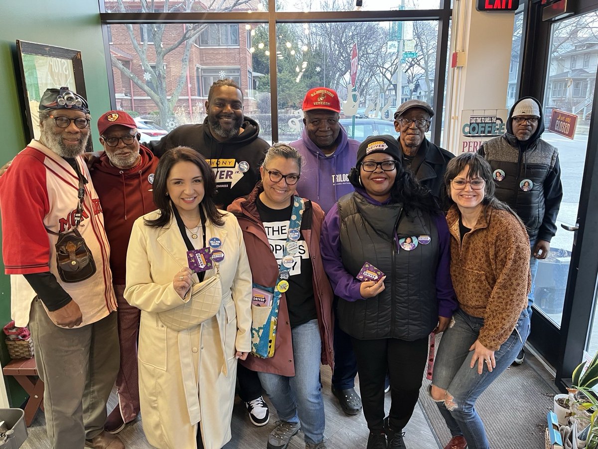 Delia Ramirez tweet media