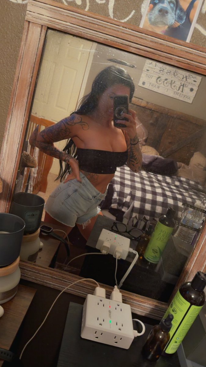 ErikaHxoxox's tweet image. Here for a good time #fyp  #discover  #explore