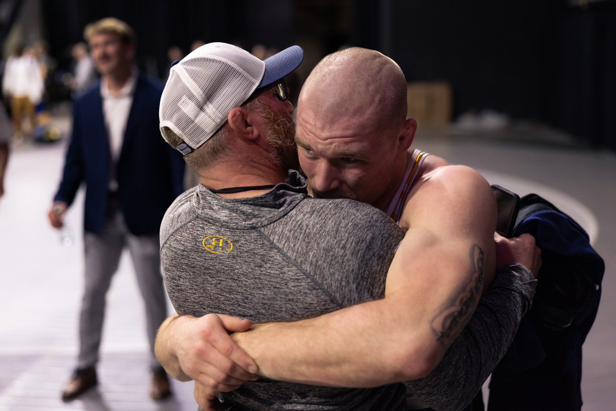 Happy Birthday to Coach <a href="/JasonReitmeier1/">Jason Reitmeier</a> !