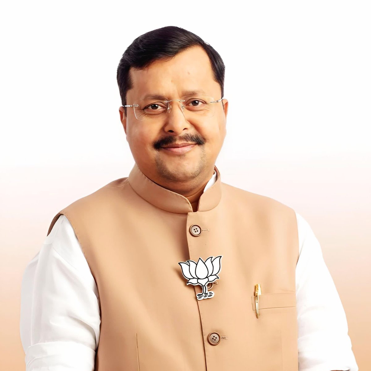 भारतीय जनता पार्टी के राष्ट्रीय अध्यक्ष आदरणीय श्री <a href="/NitinNabin/">Nitin Nabin</a> जी को बिहार प्रदेश से राज्यसभा सदस्य निर्वाचित होने पर हार्दिक बधाई एवं शुभकामनाएँ। 

निश्चित रूप से राज्यसभा (उच्च सदन) में आपकी उपस्थिति ,अनुभव और जनसेवा के संकल्प से हम सभी देशवासी लाभान्वित होंगे। #NitinNabin