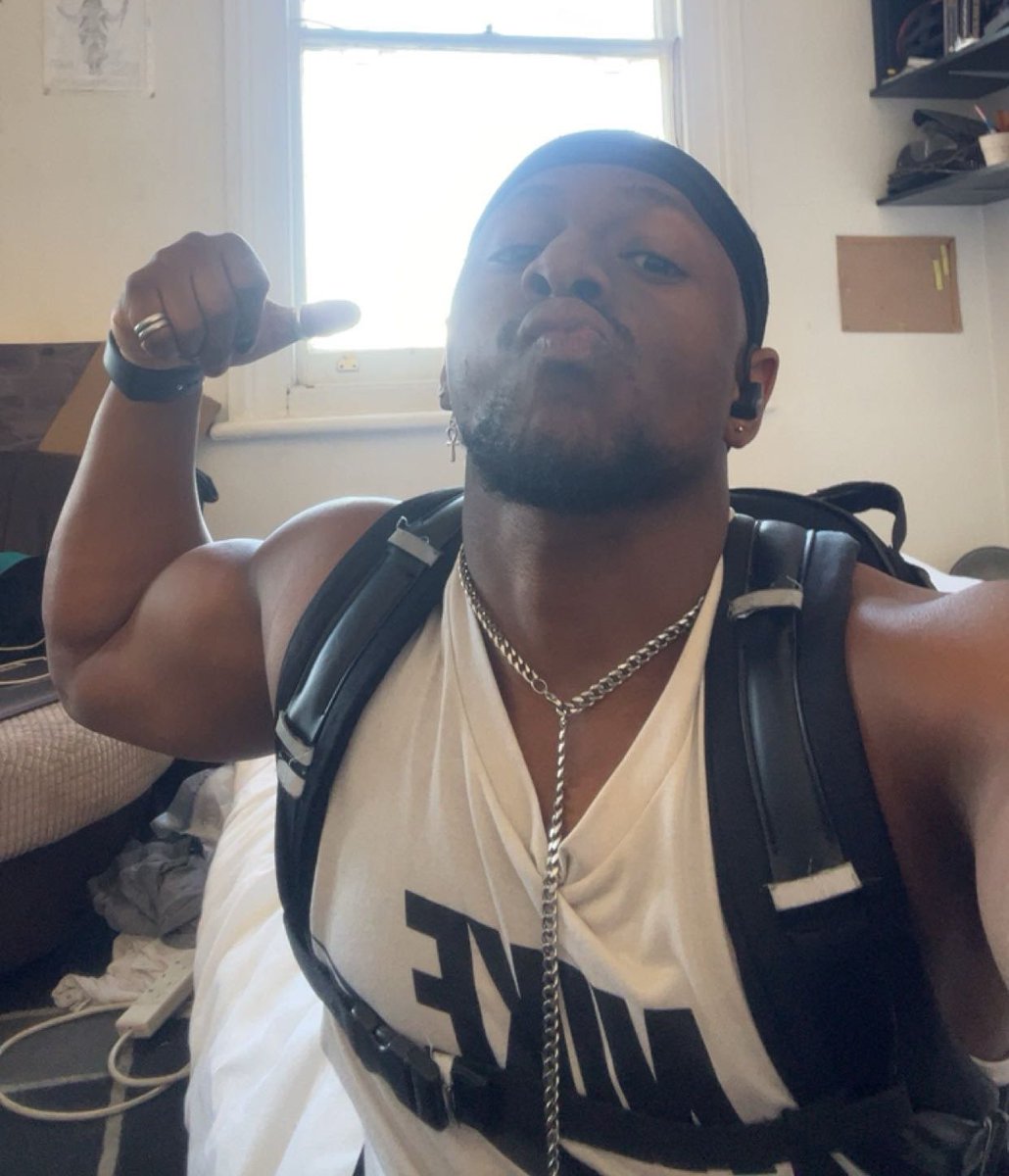 Fuzz ♊︎ tweet media