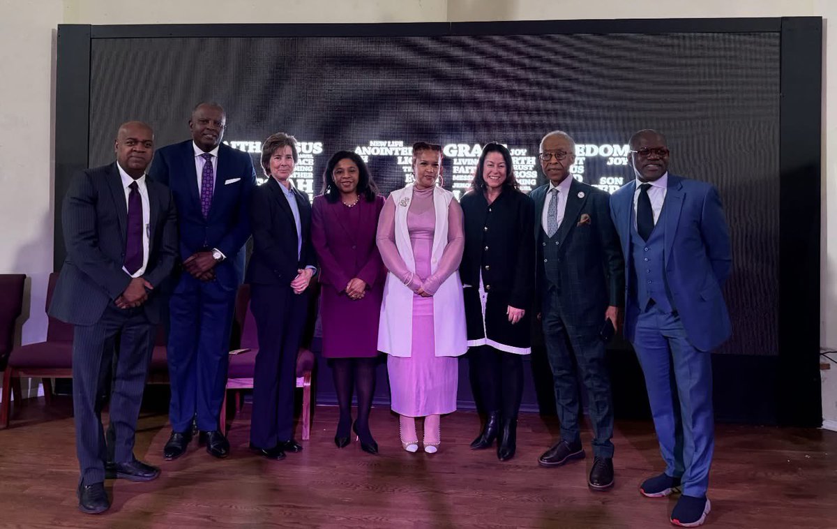 Reverend Al Sharpton tweet media