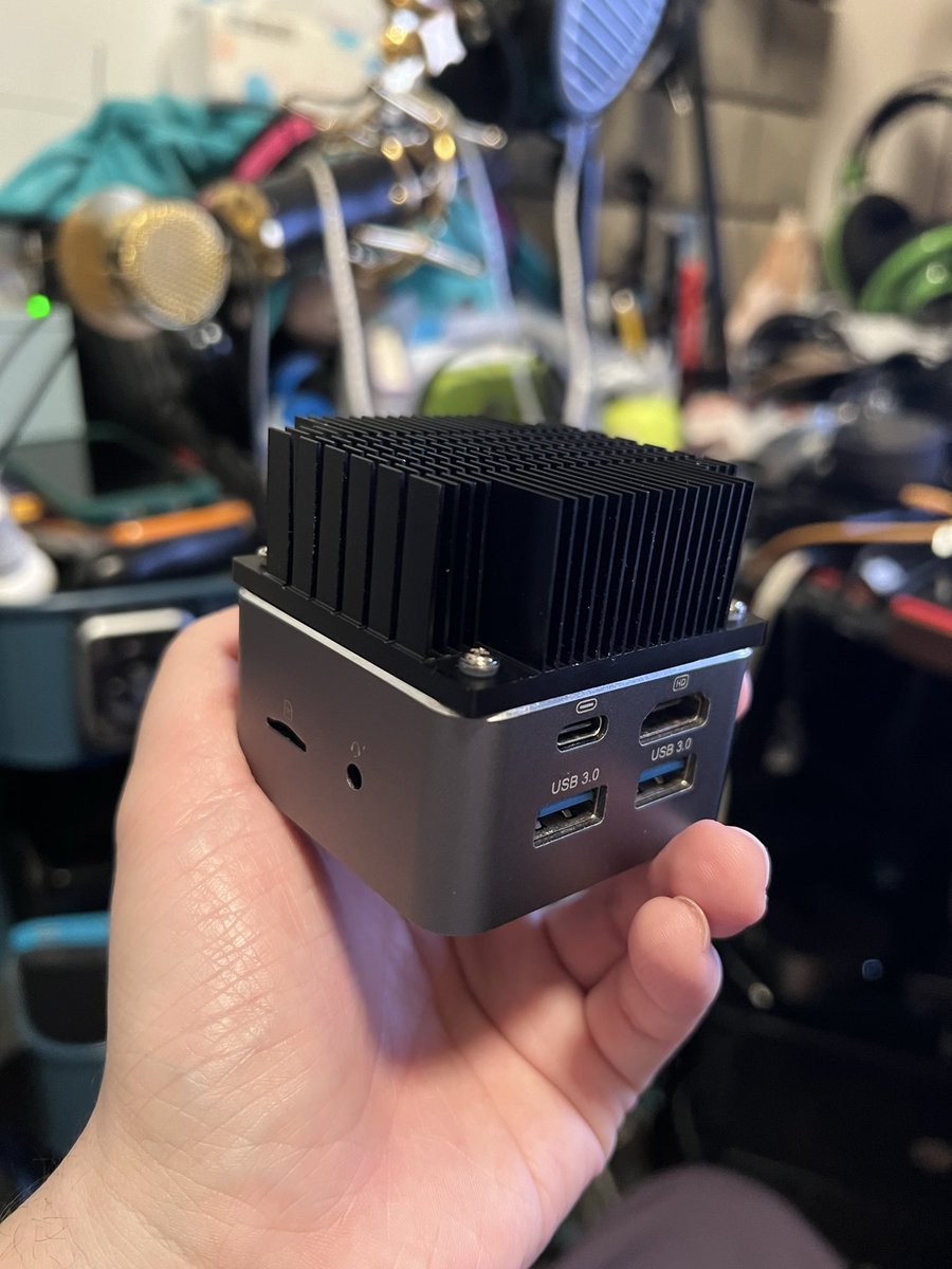 Yukino Song tweet media