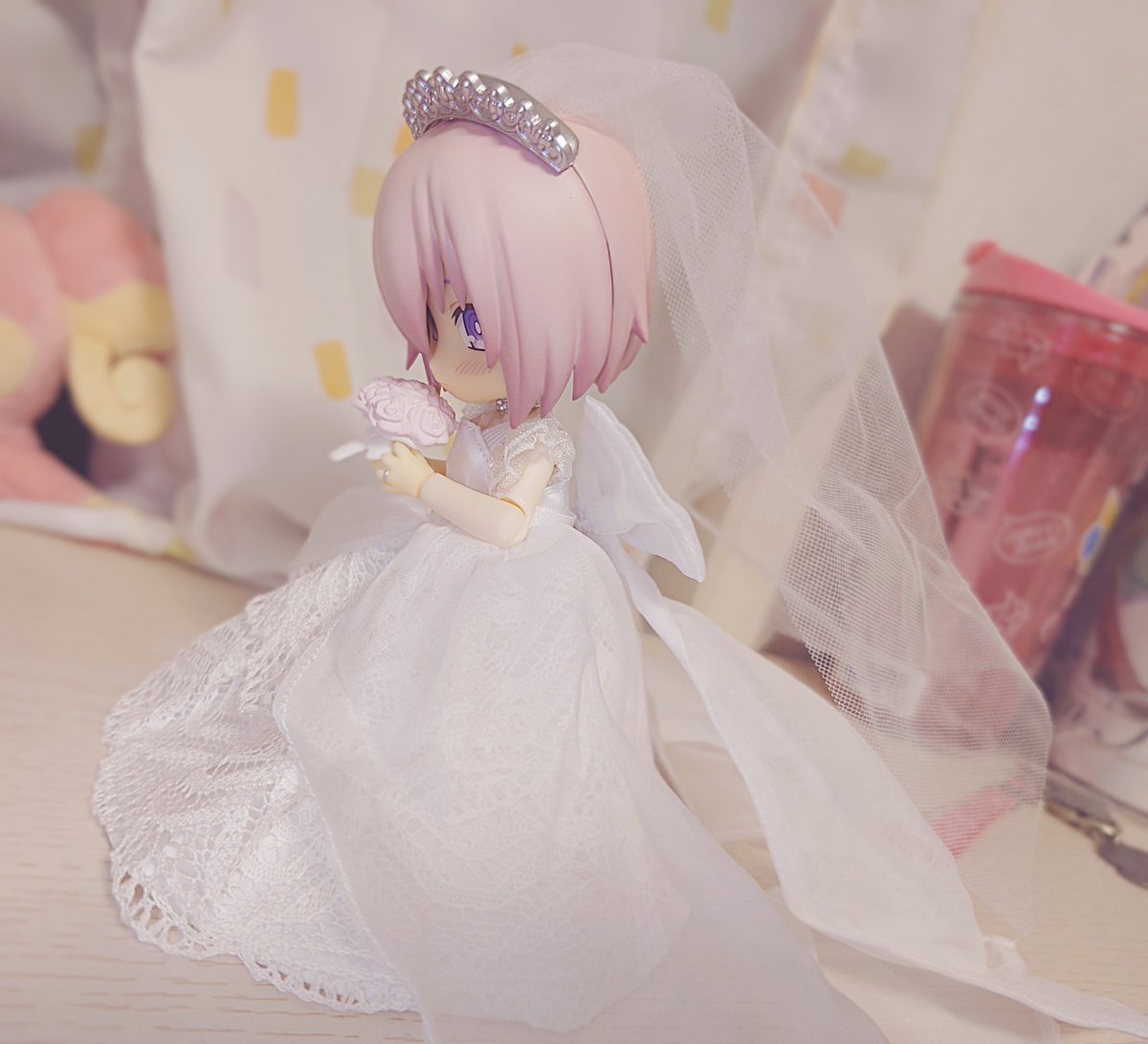 マシュ・キリエライト(Fate) 「ぼくはどーるのマシュに花嫁衣装着ていただいたこと、あるんで」|はるかっぱのイラスト