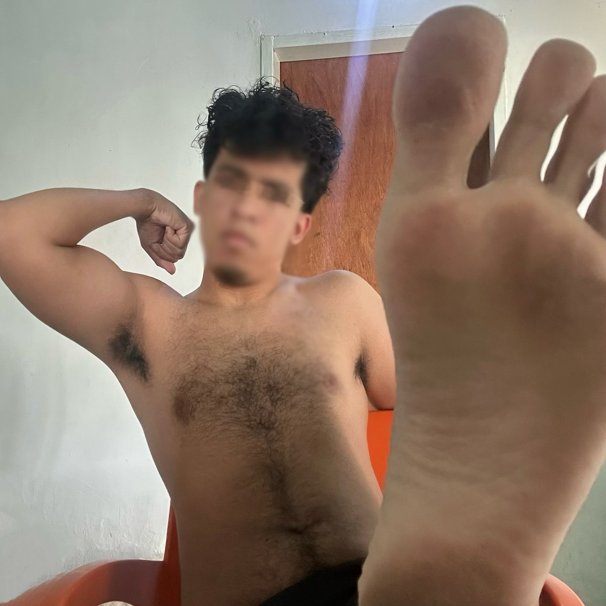 shadow_alphadom's tweet photo. Come on, open wide for me https://t.co/rrIit4JFJD