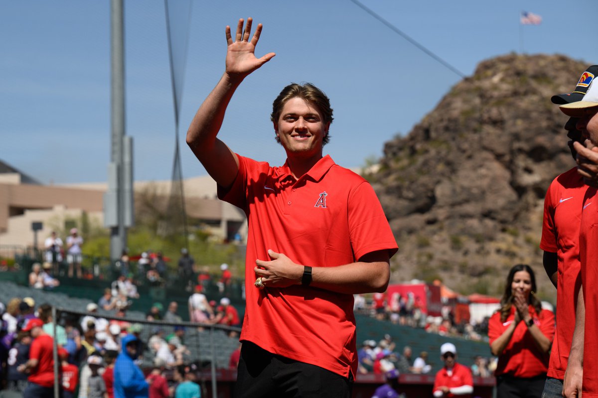 Los Angeles Angels tweet media