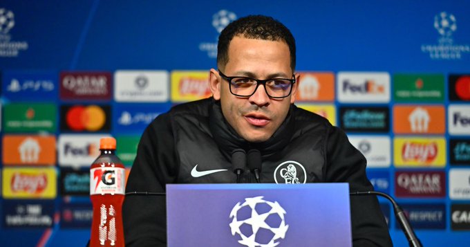 Listen. If Chelsea want any chance of overturning a three goal deficit against Paris Saint-Germain, the reckless high line has to disappear.
This is the tactical reset:

1. Drop the defensive line

You cannot ask Wesley Fofana and Trevoh Chalobah to race 40 yards against PSG’s