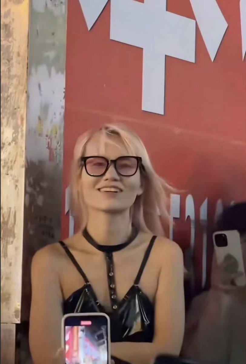 Emperor Weiyin tweet media