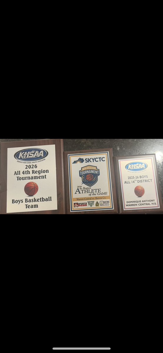 Derek Red Anthony tweet media