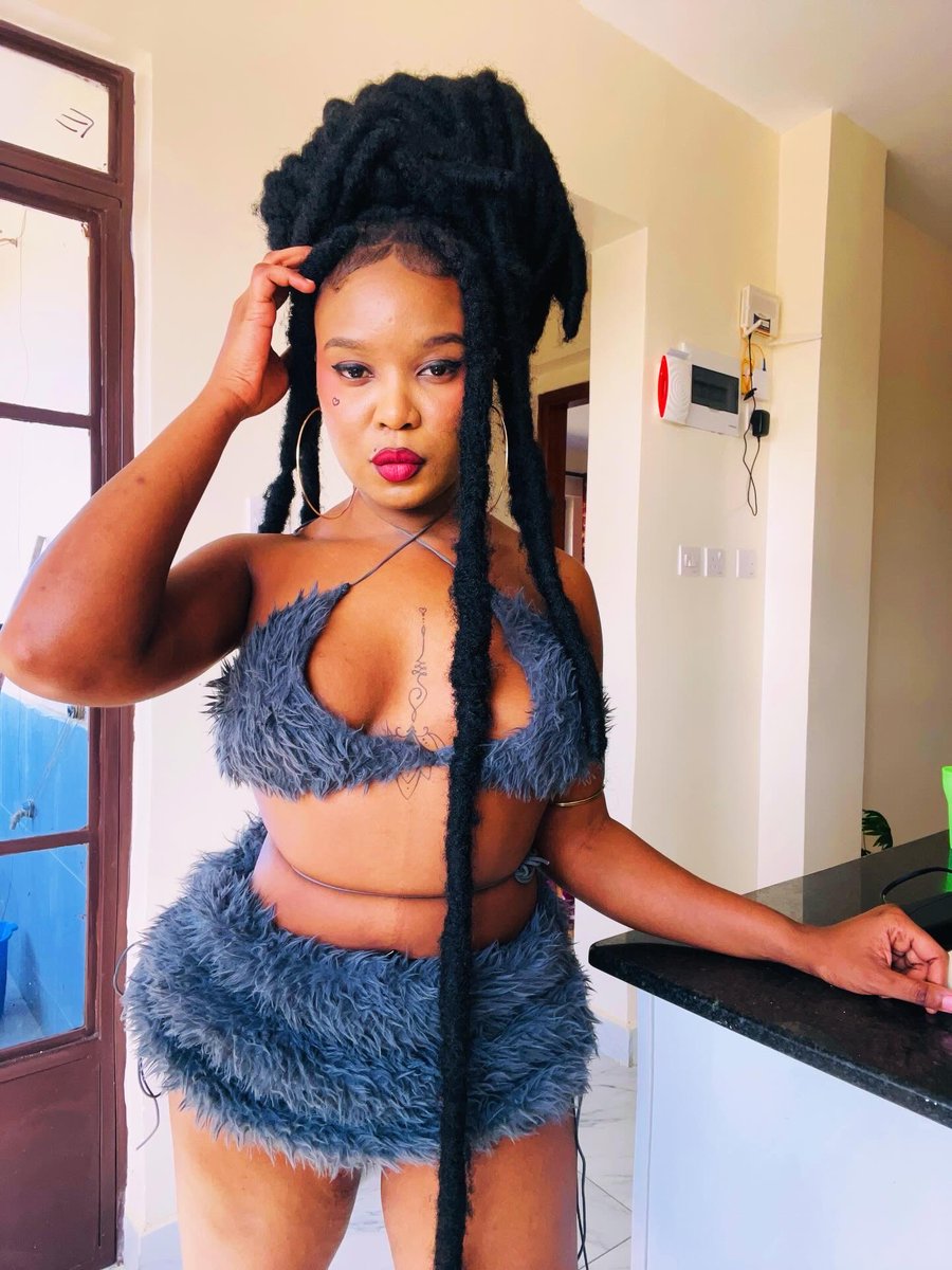 Dyana cods tweet media