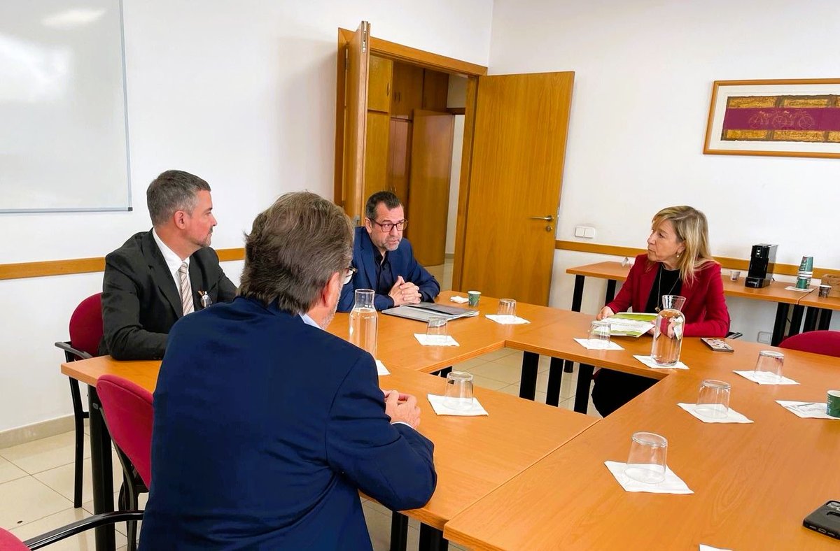 Foment del Treball Nacional tweet media