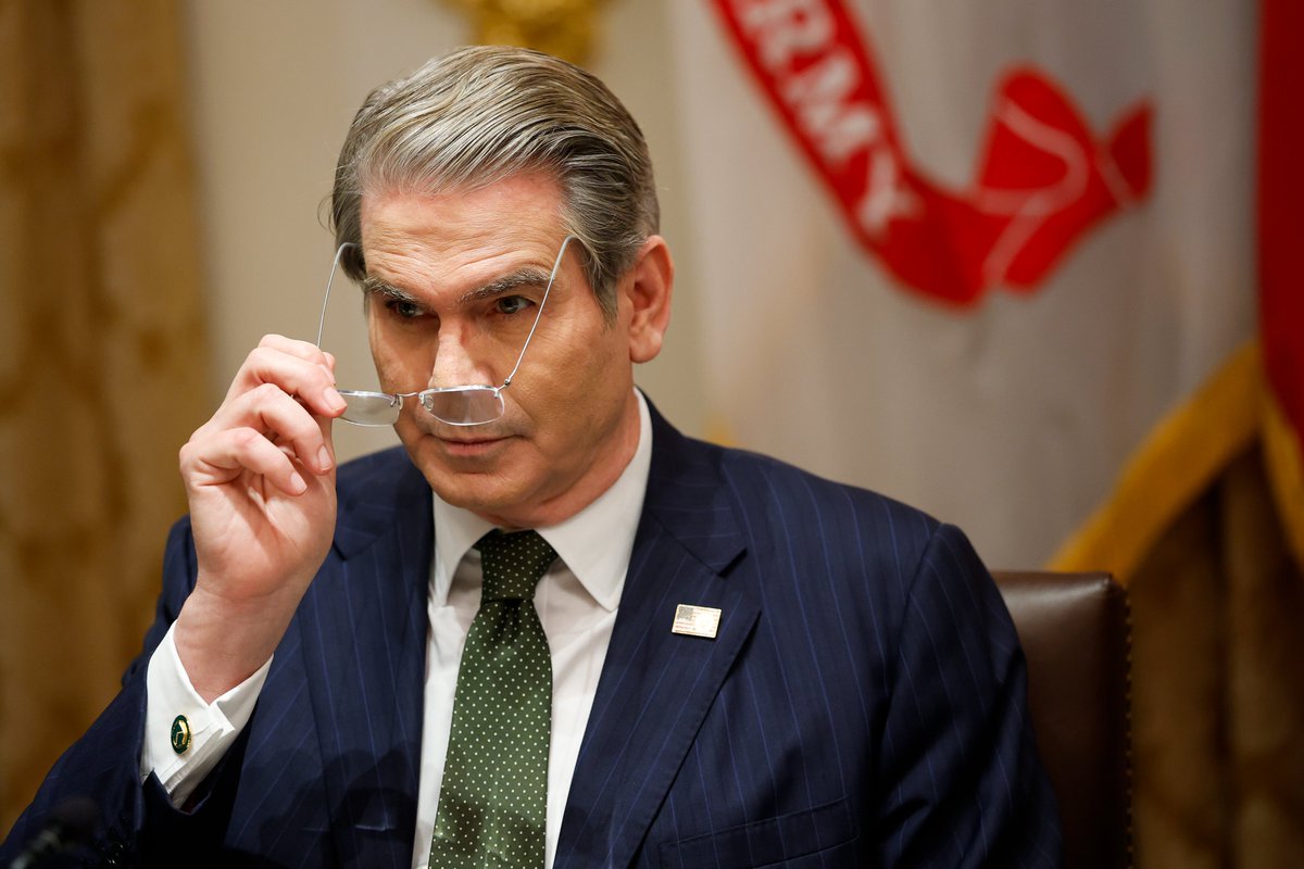 RTB_io's tweet image. NEWS: Scott Bessent says oil prices will likely fall well below $80 within the next couple of months. #Treasury #Bessent #Crude #Hormuz #Trump