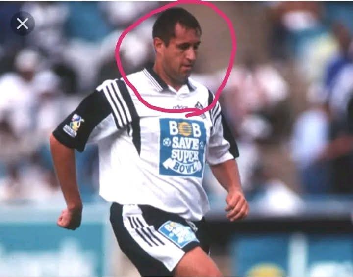 Football Around tweet media