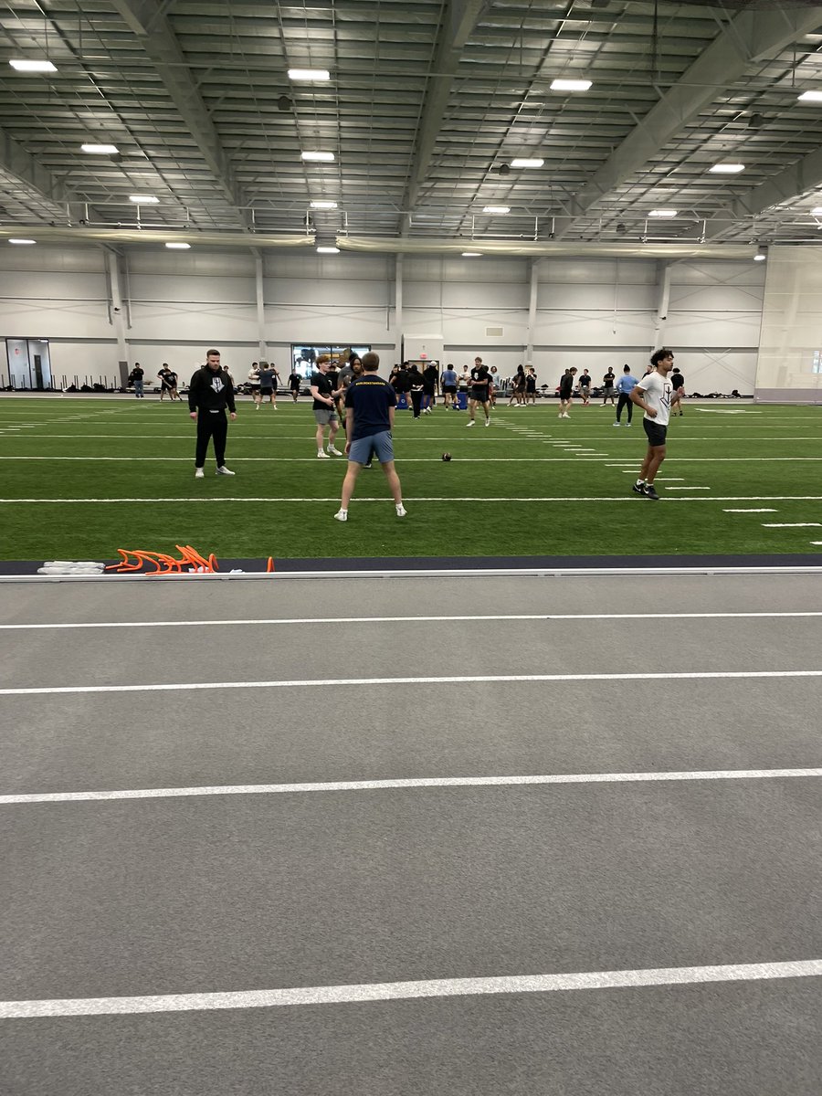 Griffin Hall tweet media