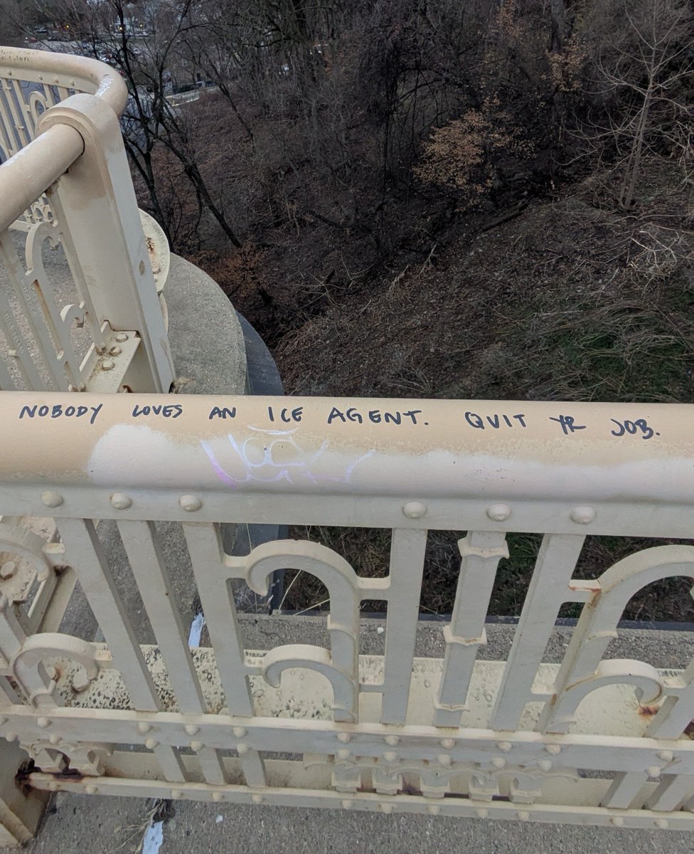 pghgraffiti's tweet photo. https://t.co/of61Xwtsti