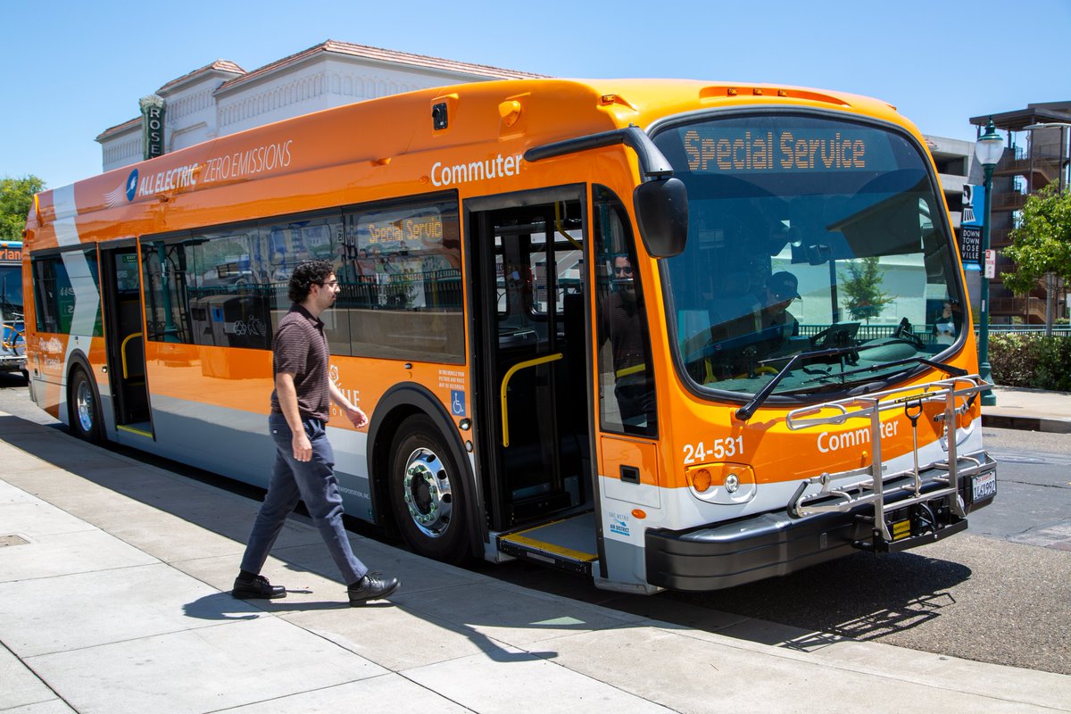 Roseville Transit tweet media