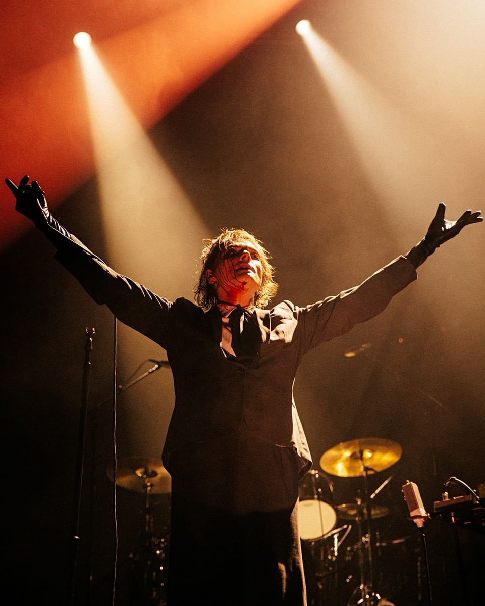 ʀᴏx . ݁₊ tweet media