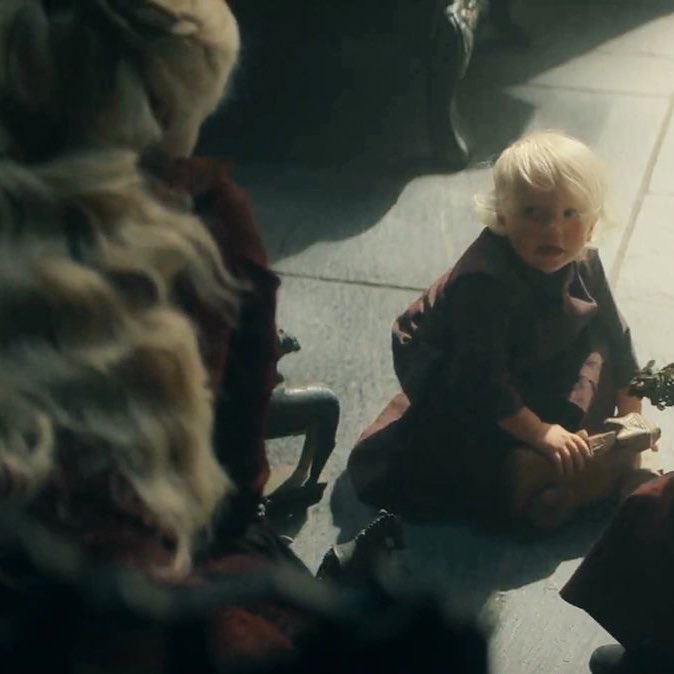 nadine (men dni) tweet media