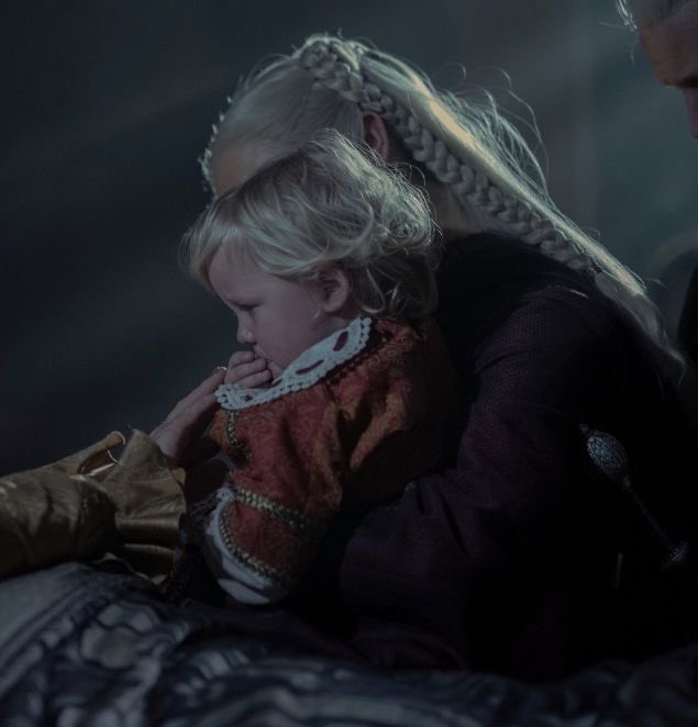 nadine (men dni) tweet media