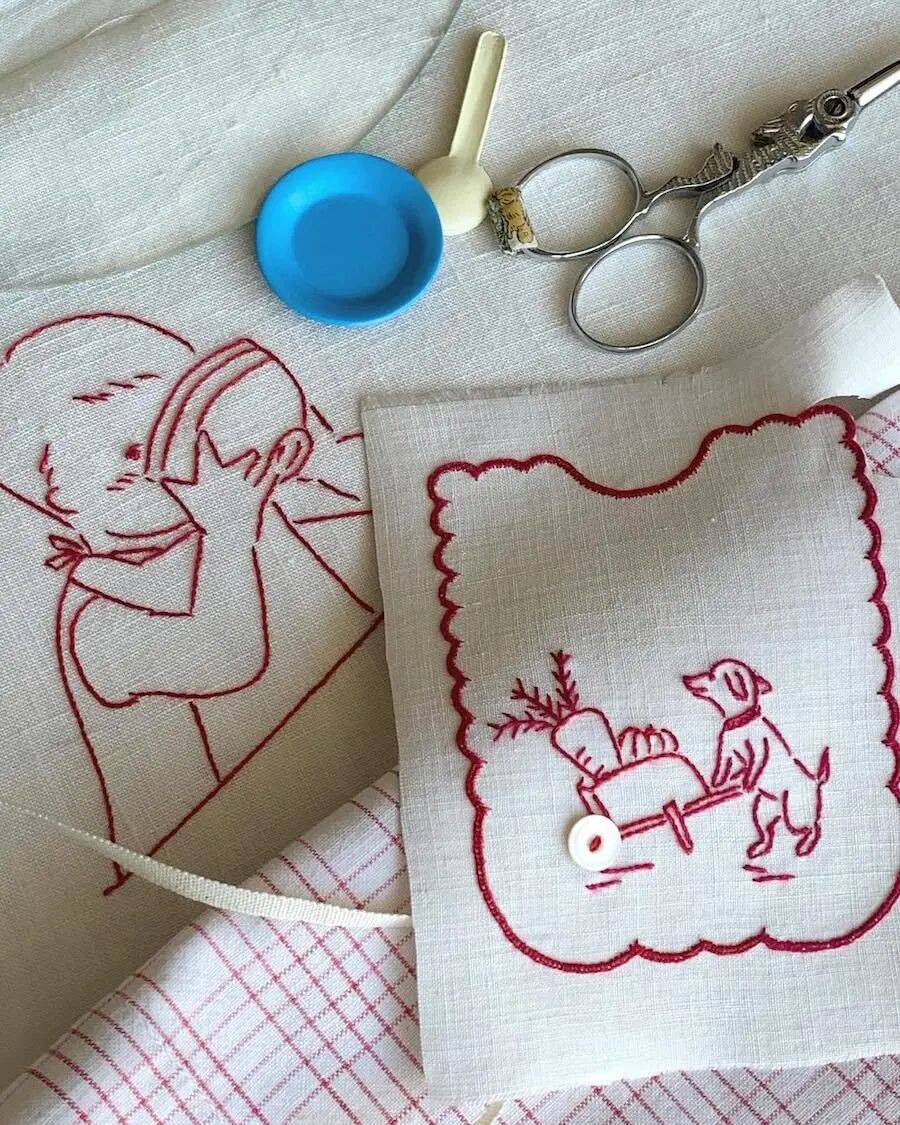 Zainab76625813's tweet image. "Declutter u0026 Reconnect!  Organize old items—donate what sparks joy for others, keep what tugs your heart. Small steps, big fresh vibes! #OldItemSorting #DeclutterWithPurpose"