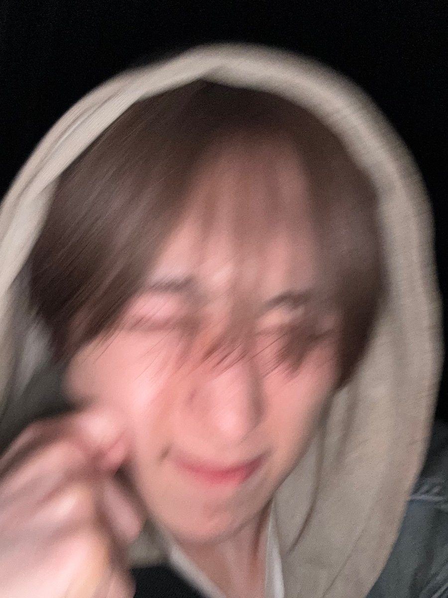 나 진짜 이런 애교본적도 없어