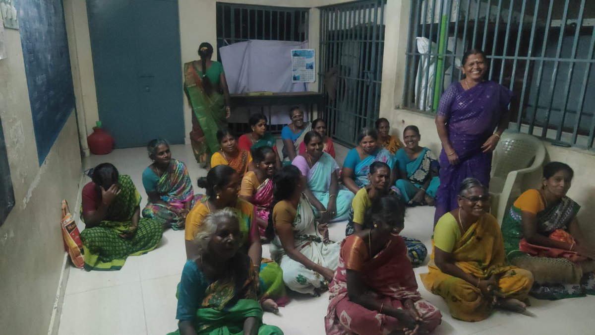 JDeepaBJP's tweet photo. #மகளிர்_சுய_உதவி_குழு_சந்திப்பு_நிகழ்ச்சி நடைபெற்று வருகிறது

09.03.2026 #கடலூர்_மேற்கு மாவட்டம், #காட்டுமன்னார்கோயில்_வடக்கு மண்டலில், மாவட்ட மகளிர் அணி தலைவர் திருமதி. #இந்திராணி அவர்கள் தலைமையில் நடைபெற்றது ...

@NainarBJP https://t.co/zbPpX1alB0